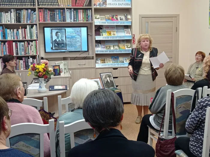 Заседание клуба "Литература и время"