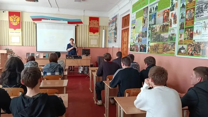 Литературный вечер ко Дню Победы