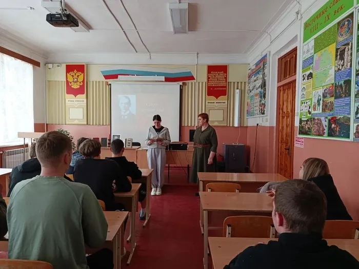 Клуб "Молодежь и время"