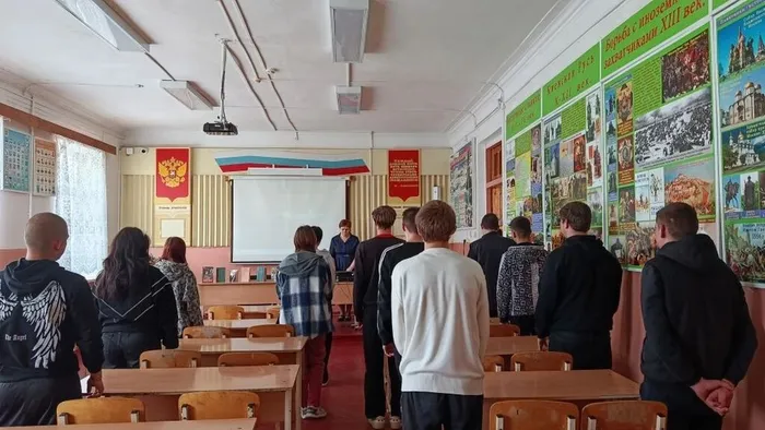 Литературный вечер ко Дню Победы