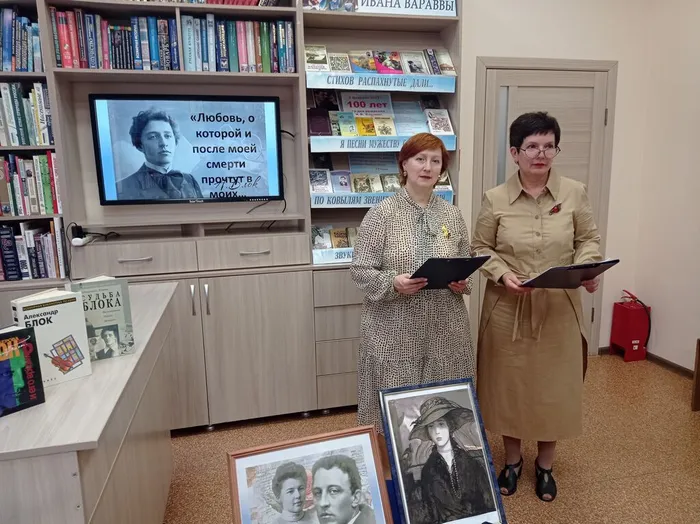 Заседание клуба "Литература и время"